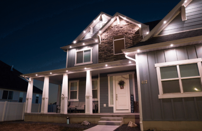 outdoor eave lighting